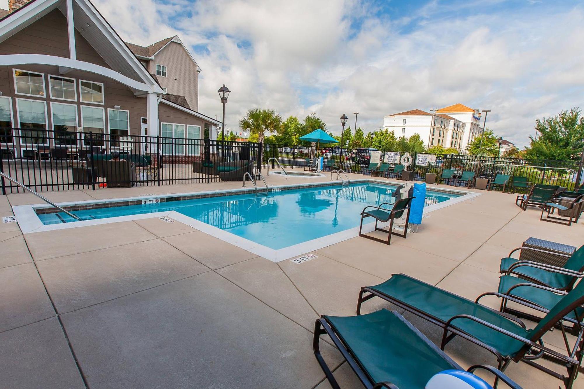 Residence Inn Флоренс Экстерьер фото