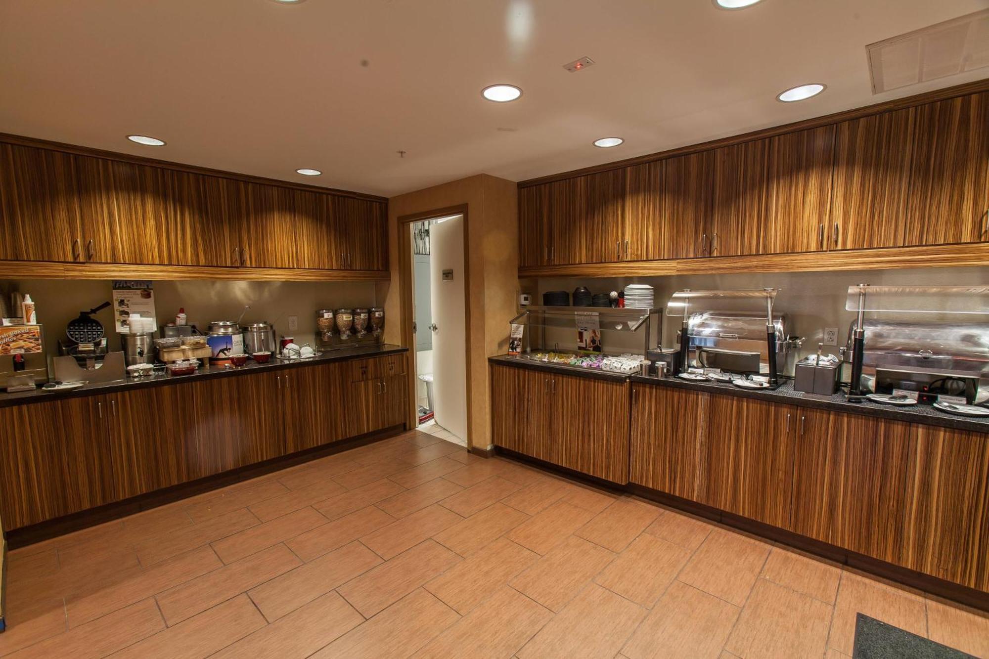 Residence Inn Флоренс Экстерьер фото